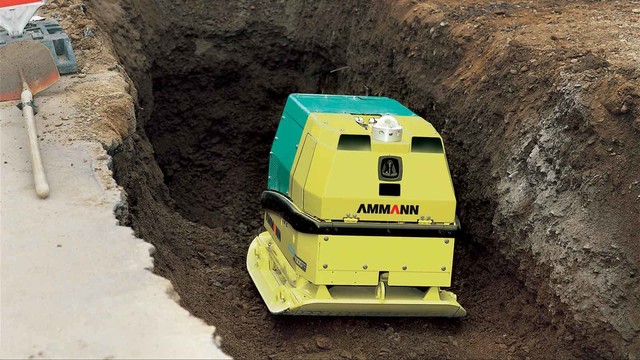 Ammann-Aph1000tc-Boehrer-Baumaschinen-02